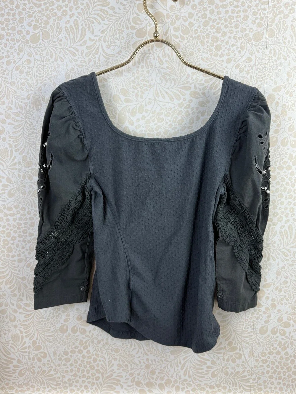 Free People Brunch Date Metal Stiletto Crop Gray Henley - Size - Small